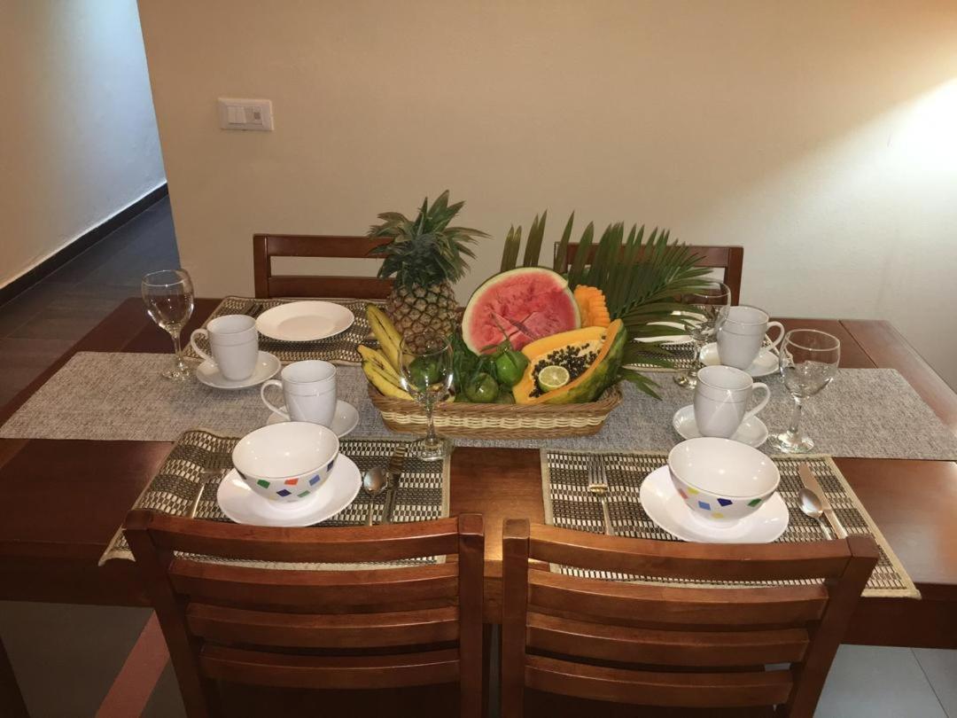 Djeug'Appart Hotel Yaoundé Esterno foto